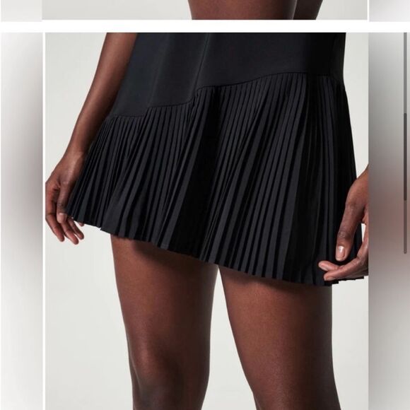 Spanx Yes Pleats! Athletic Dress. Black Sz S - Picture 4 of 8